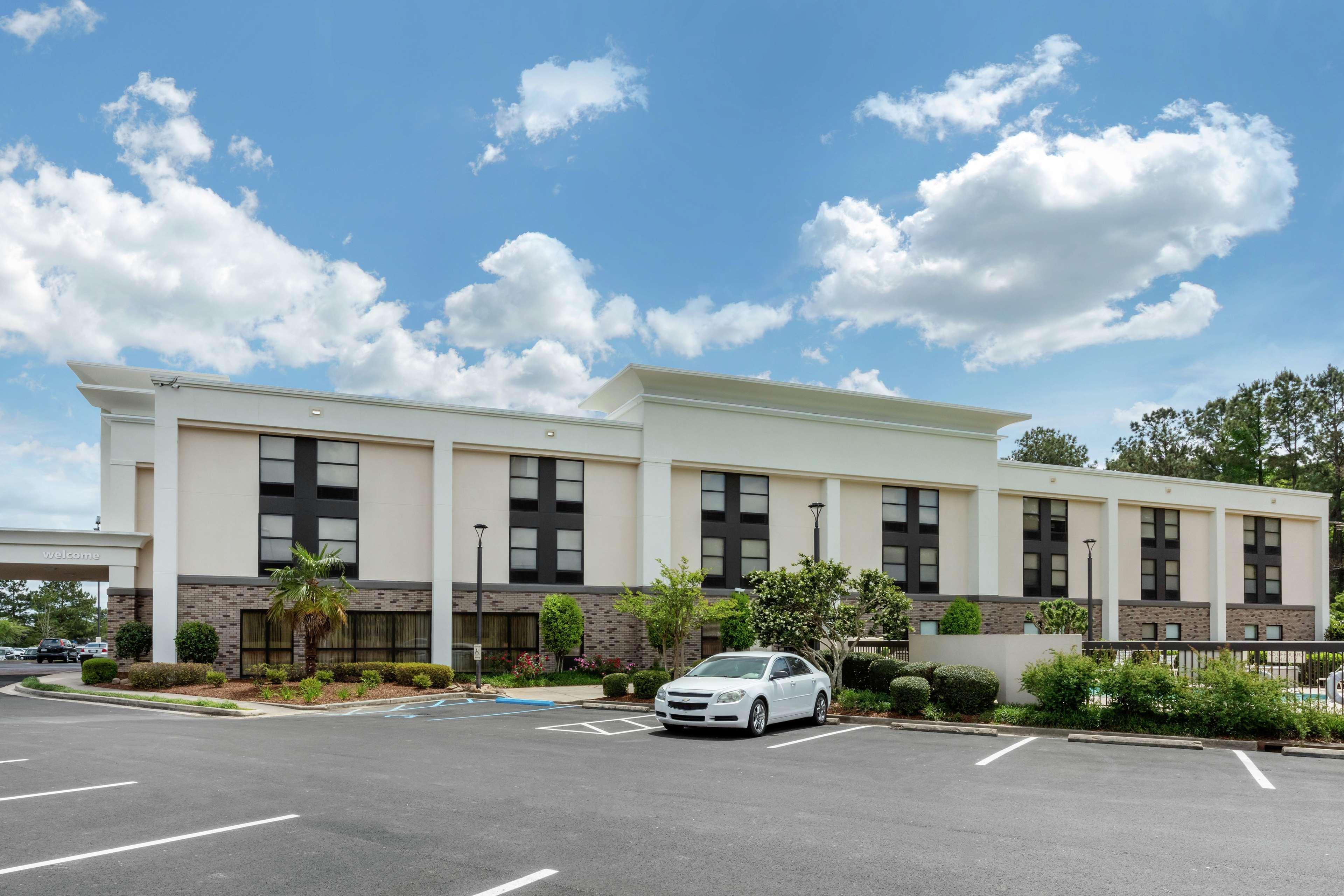 Hampton Inn Brookhaven Extérieur photo